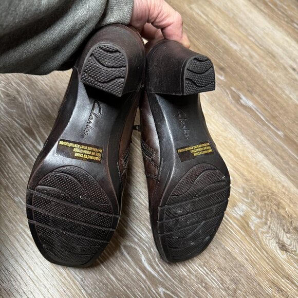 Clarks Bendables Ankle Boots Brown Leather Side Zip Boots, Size 6.5 - Picture 4 of 6